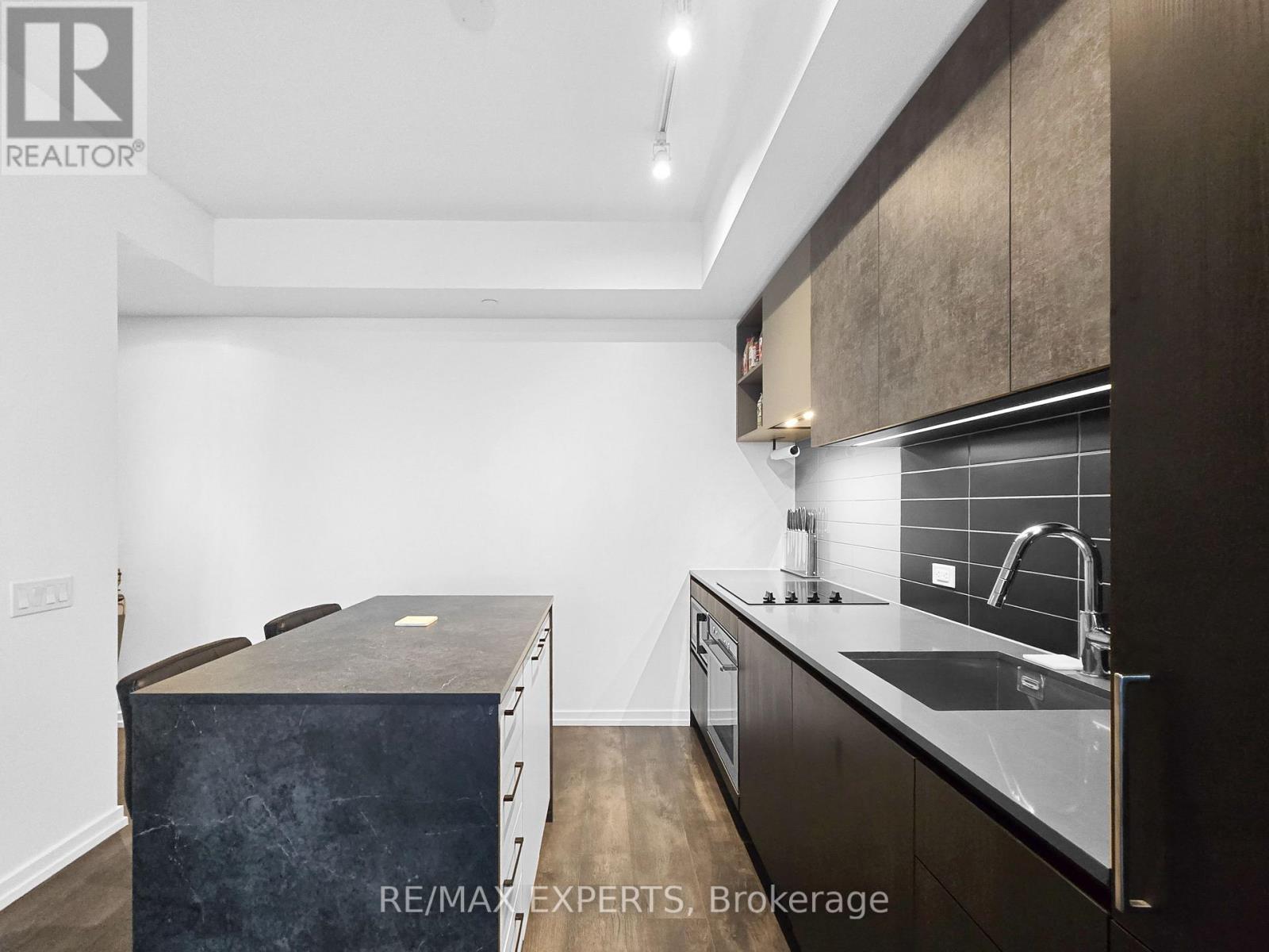 4701 - 7890 Jane Street, Vaughan, Ontario  L4K 0K9 - Photo 10 - N12604864