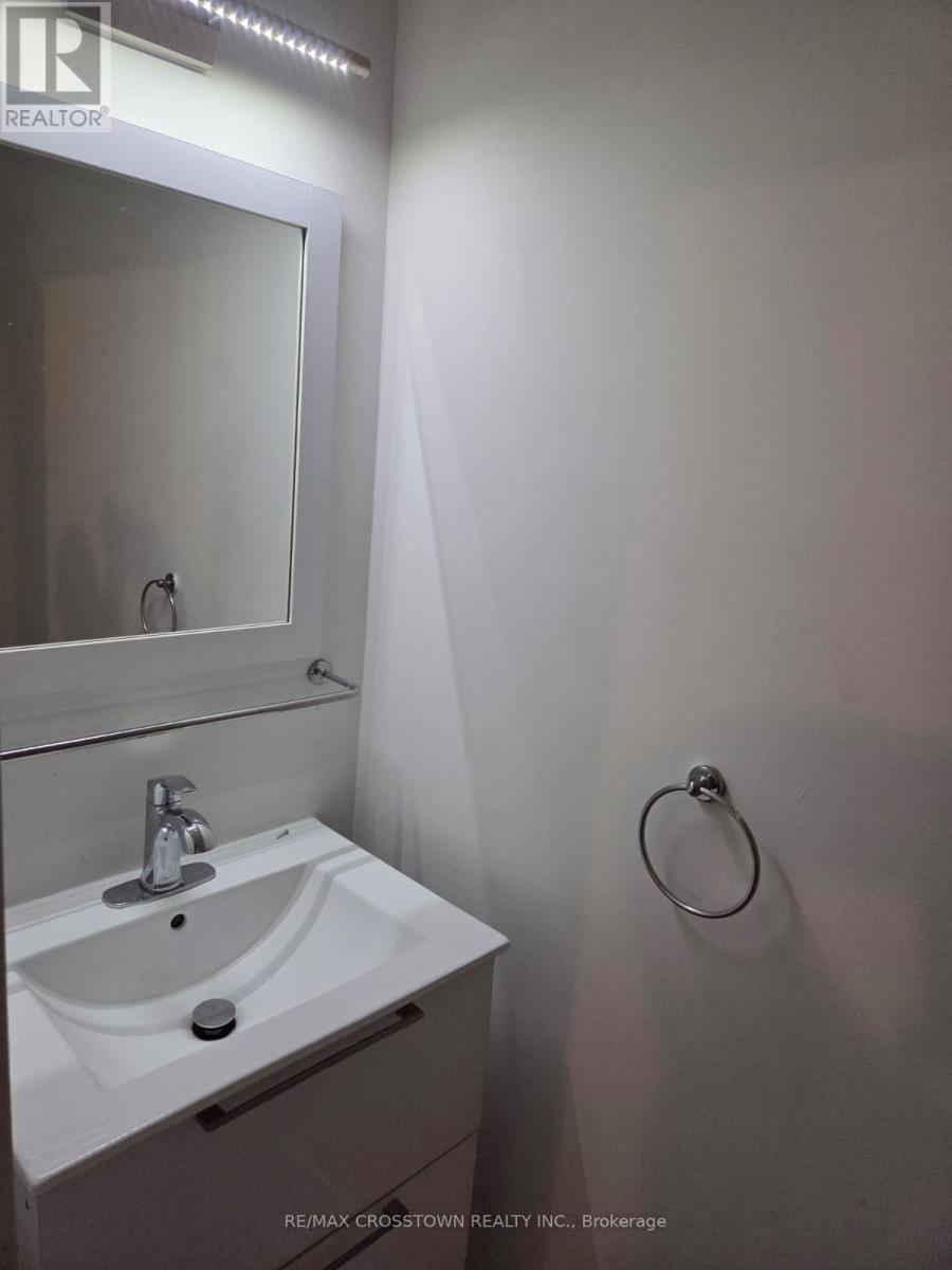 540 Essa Road, Barrie, Ontario  L9J 0H2 - Photo 11 - S12604818