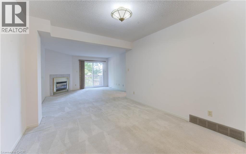 523 Beechwood Drive Unit# 5, Waterloo, Ontario  N2T 2G7 - Photo 4 - 40791504