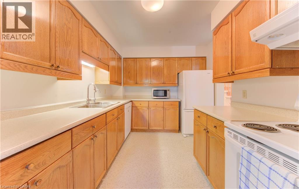 523 Beechwood Drive Unit# 5, Waterloo, Ontario  N2T 2G7 - Photo 8 - 40791504