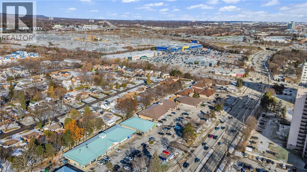 665 Plains Road E, Burlington, Ontario L7T 2E8 - Photo 32 - 40792536