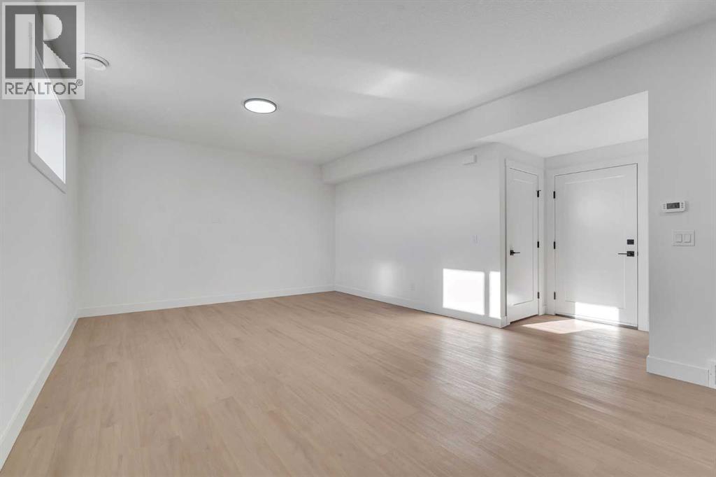 268 South Shore View, Chestermere, Alberta  T1X 2Y4 - Photo 36 - A2272414