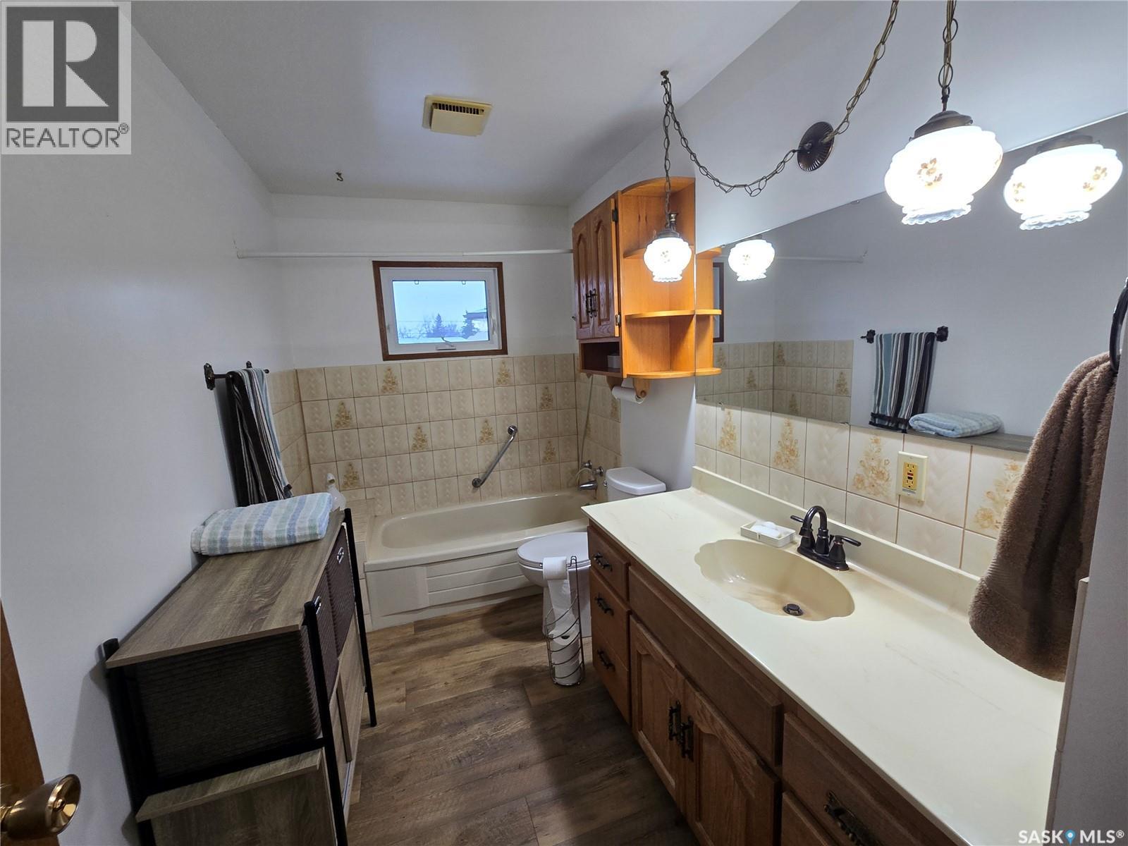 106 Alexander Bay, Kipling, Saskatchewan  S0G 2S0 - Photo 19 - SK025246