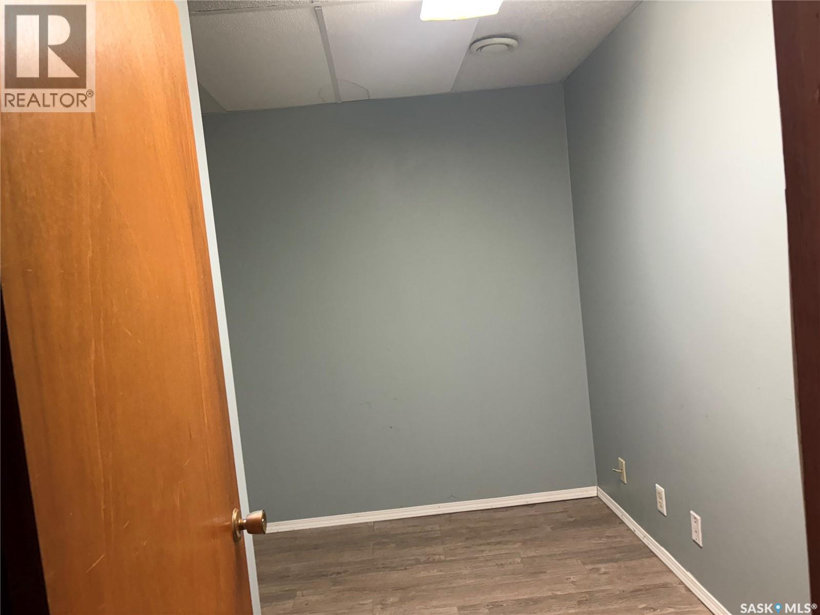 2410 Melrose Avenue, Saskatoon, Saskatchewan  S7J 0V5 - Photo 10 - SK025129