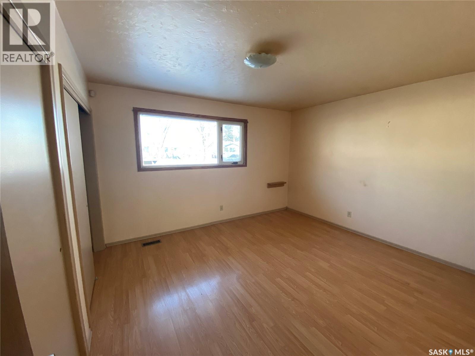 3123 6th Avenue N, Regina, Saskatchewan  S4R 0P3 - Photo 8 - SK025015