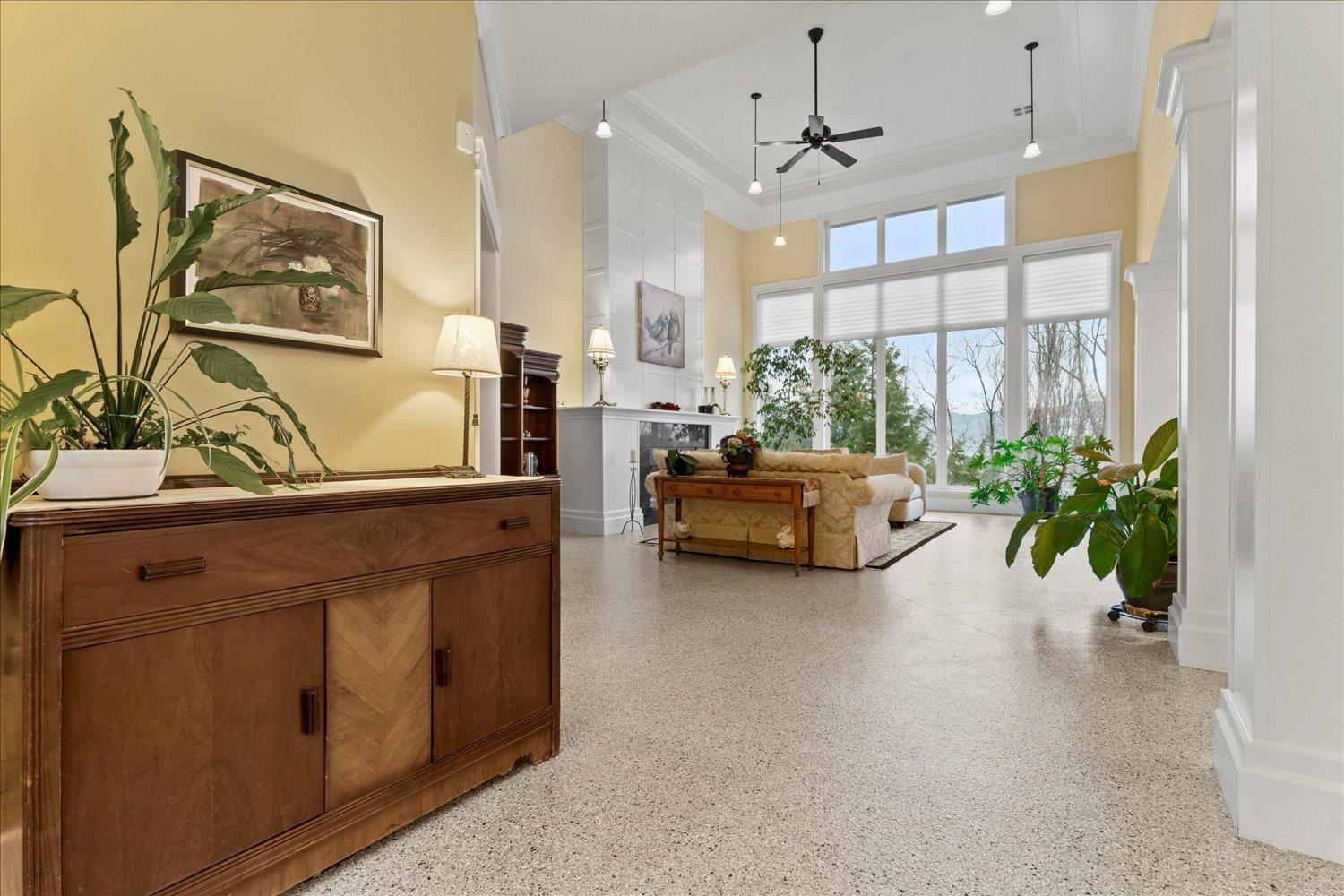 2608 Stonecroft Drive, Abbotsford, British Columbia V3G 1K8 - Photo 3 - R3072304