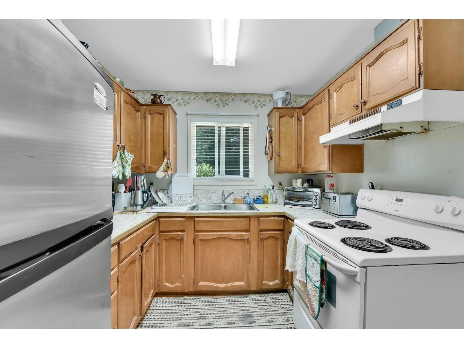 15835 Russell Avenue, White Rock, British Columbia  V4B 2S5 - Photo 19 - R3072394