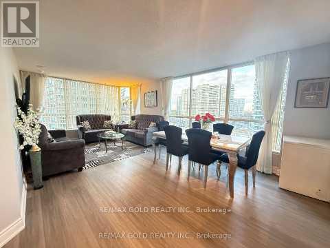 805 - 55 Elm Drive, Mississauga, Ontario  L5B 3Z3 - Photo 6 - W12604684