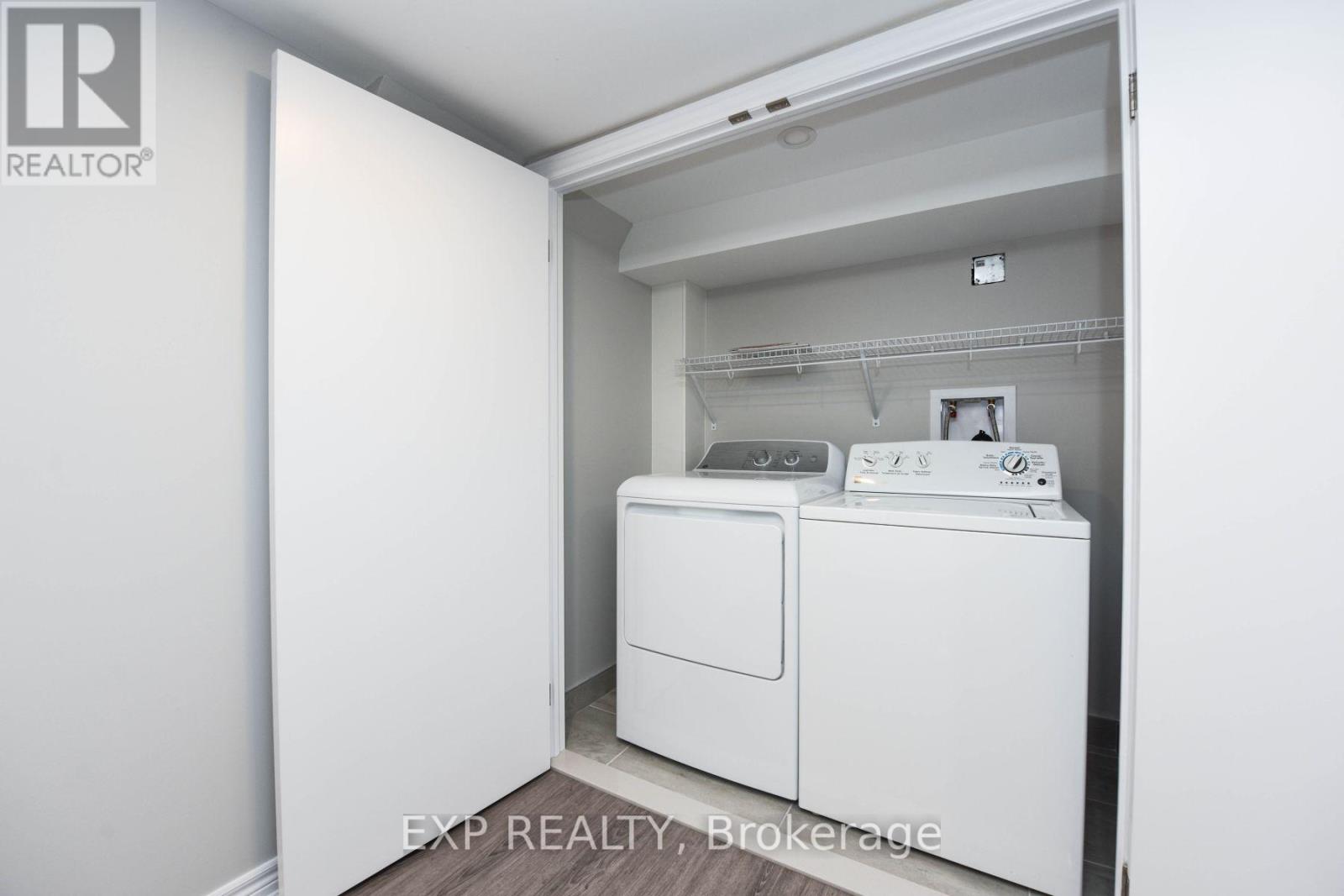 Bsmt Apt - 91 Whitfield Avenue, Toronto, Ontario  M9L 1G8 - Photo 18 - W12604688