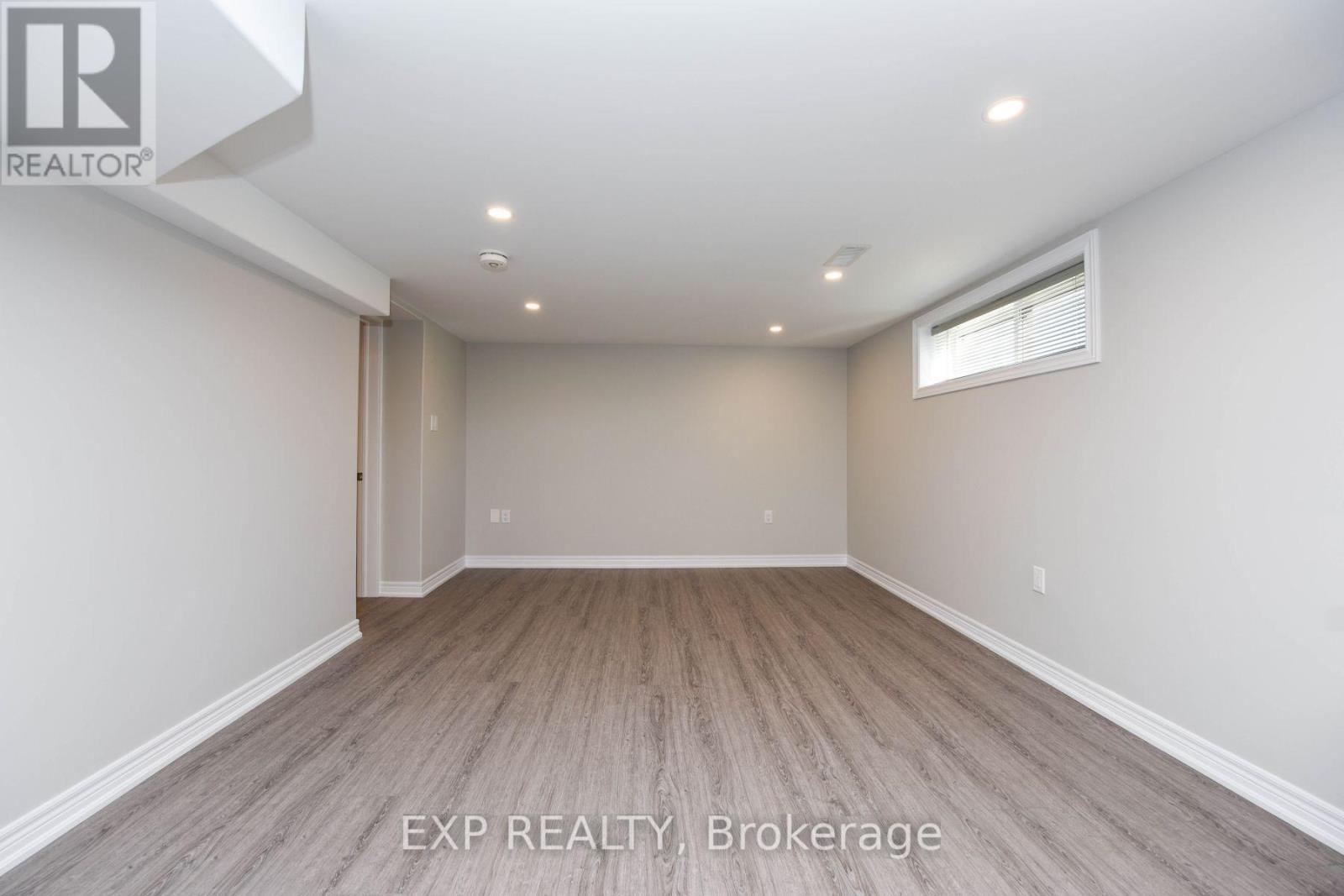 Bsmt Apt - 91 Whitfield Avenue, Toronto, Ontario  M9L 1G8 - Photo 19 - W12604688