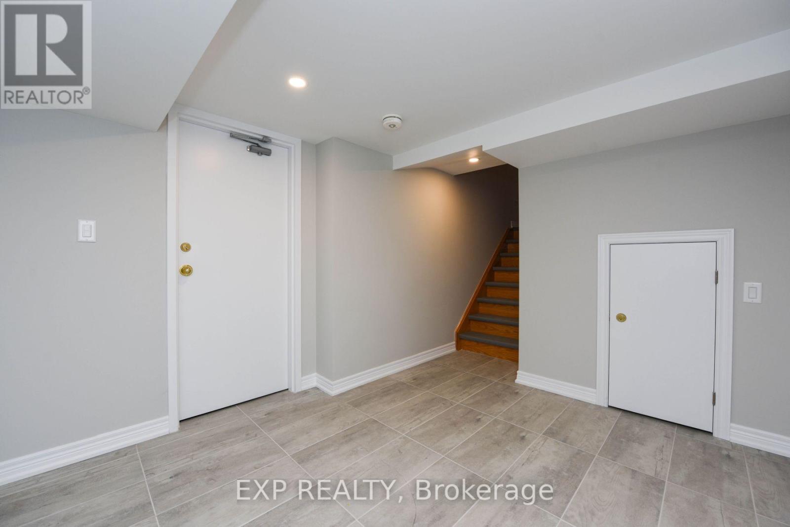 Bsmt Apt - 91 Whitfield Avenue, Toronto, Ontario  M9L 1G8 - Photo 21 - W12604688