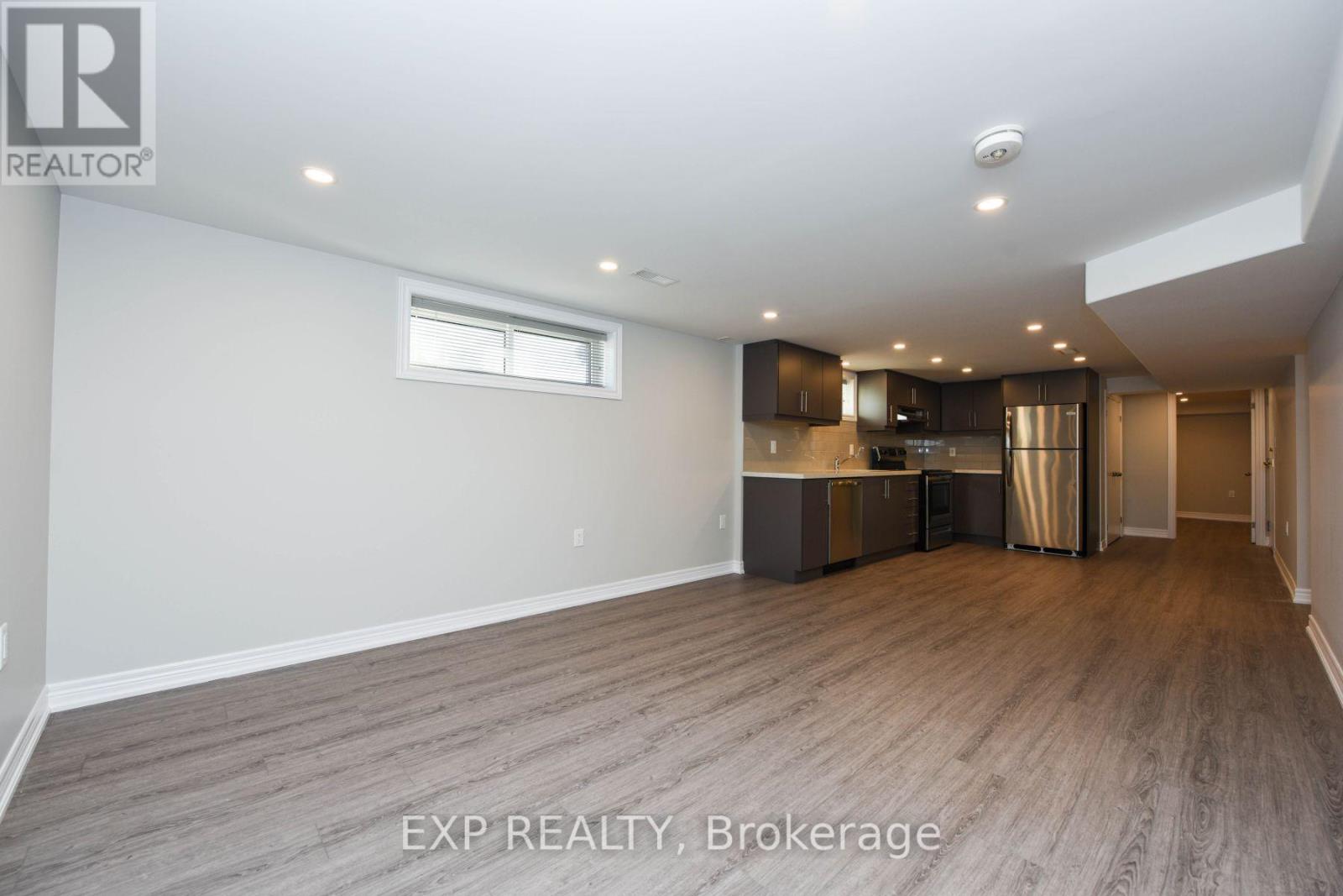 Bsmt Apt - 91 Whitfield Avenue, Toronto, Ontario  M9L 1G8 - Photo 5 - W12604688
