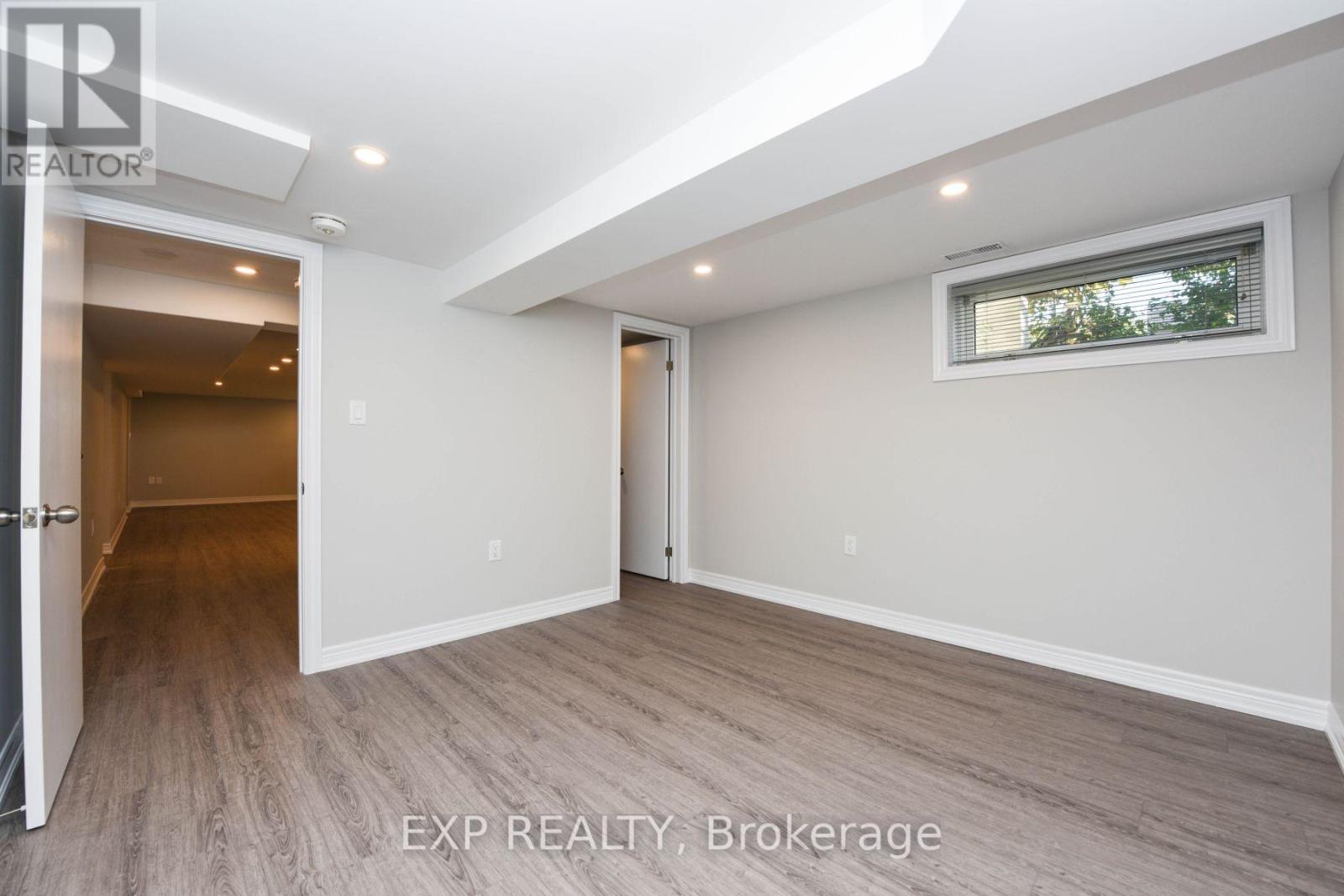 Bsmt Apt - 91 Whitfield Avenue, Toronto, Ontario  M9L 1G8 - Photo 8 - W12604688