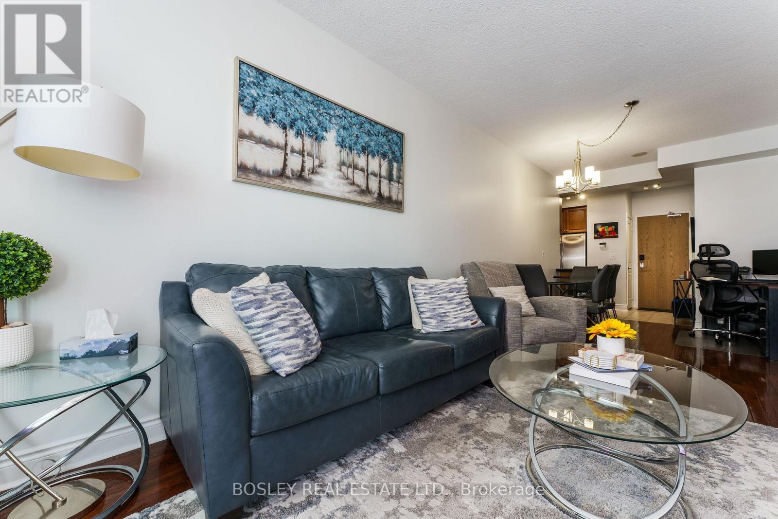 1401 - 1910 Lake Shore Boulevard W, Toronto, Ontario  M6S 1A2 - Photo 11 - W12604702