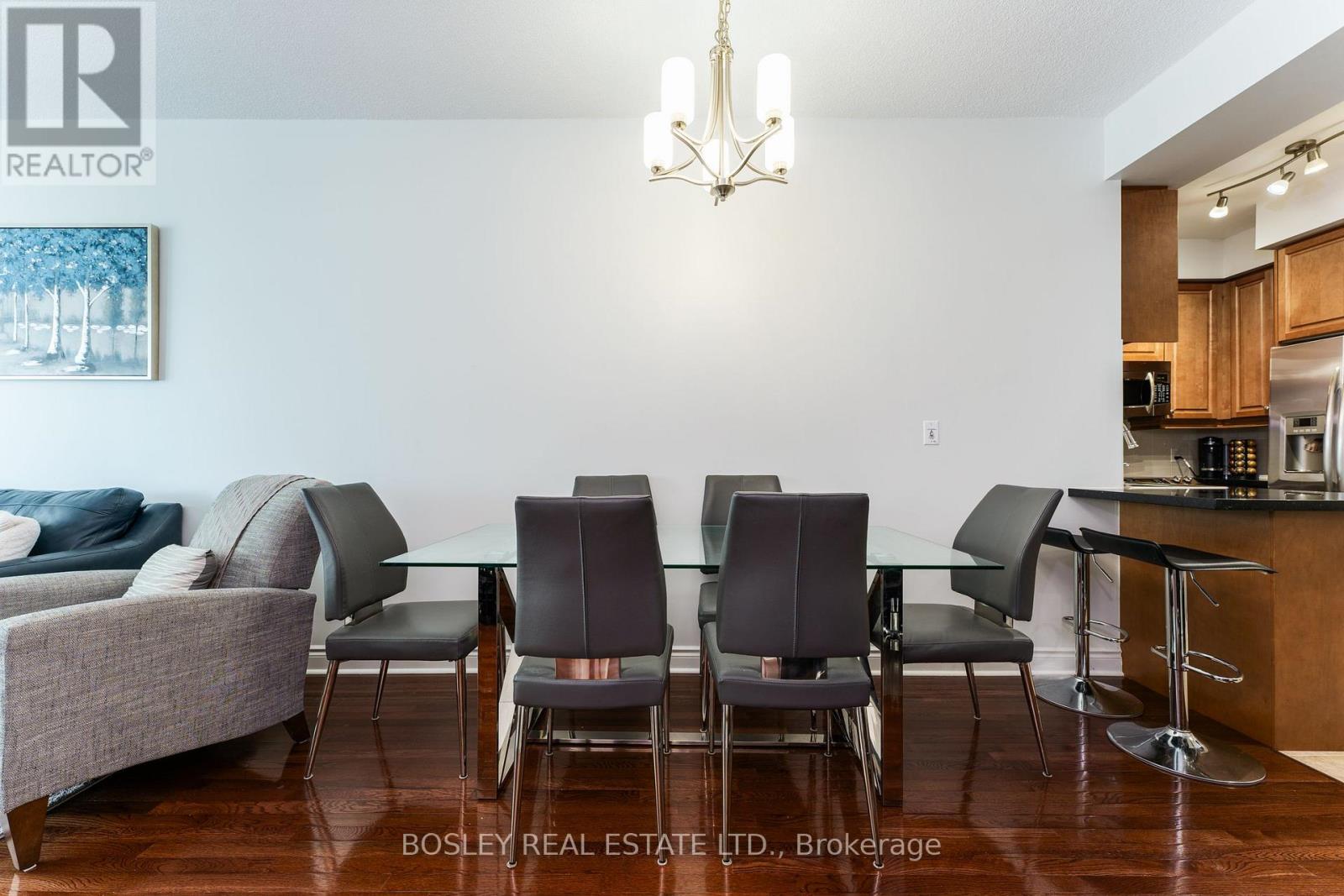 1401 - 1910 Lake Shore Boulevard W, Toronto, Ontario  M6S 1A2 - Photo 13 - W12604702