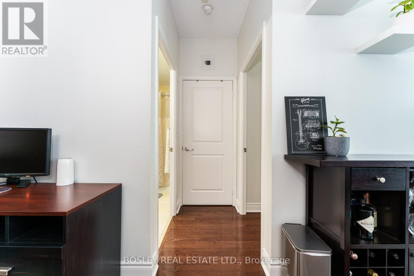 1401 - 1910 Lake Shore Boulevard W, Toronto, Ontario  M6S 1A2 - Photo 19 - W12604702