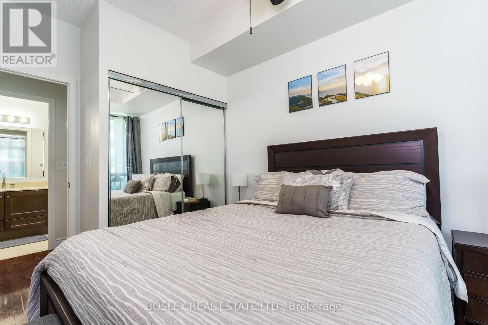 1401 - 1910 Lake Shore Boulevard W, Toronto, Ontario  M6S 1A2 - Photo 21 - W12604702