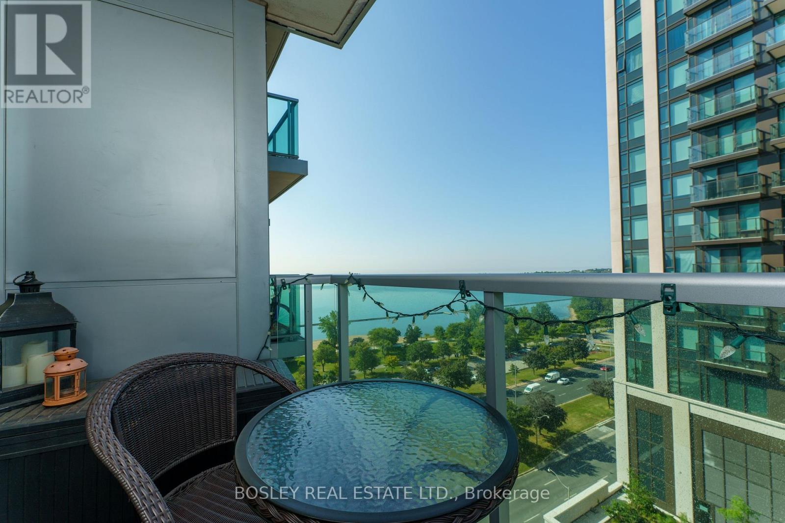 1401 - 1910 Lake Shore Boulevard W, Toronto, Ontario  M6S 1A2 - Photo 25 - W12604702