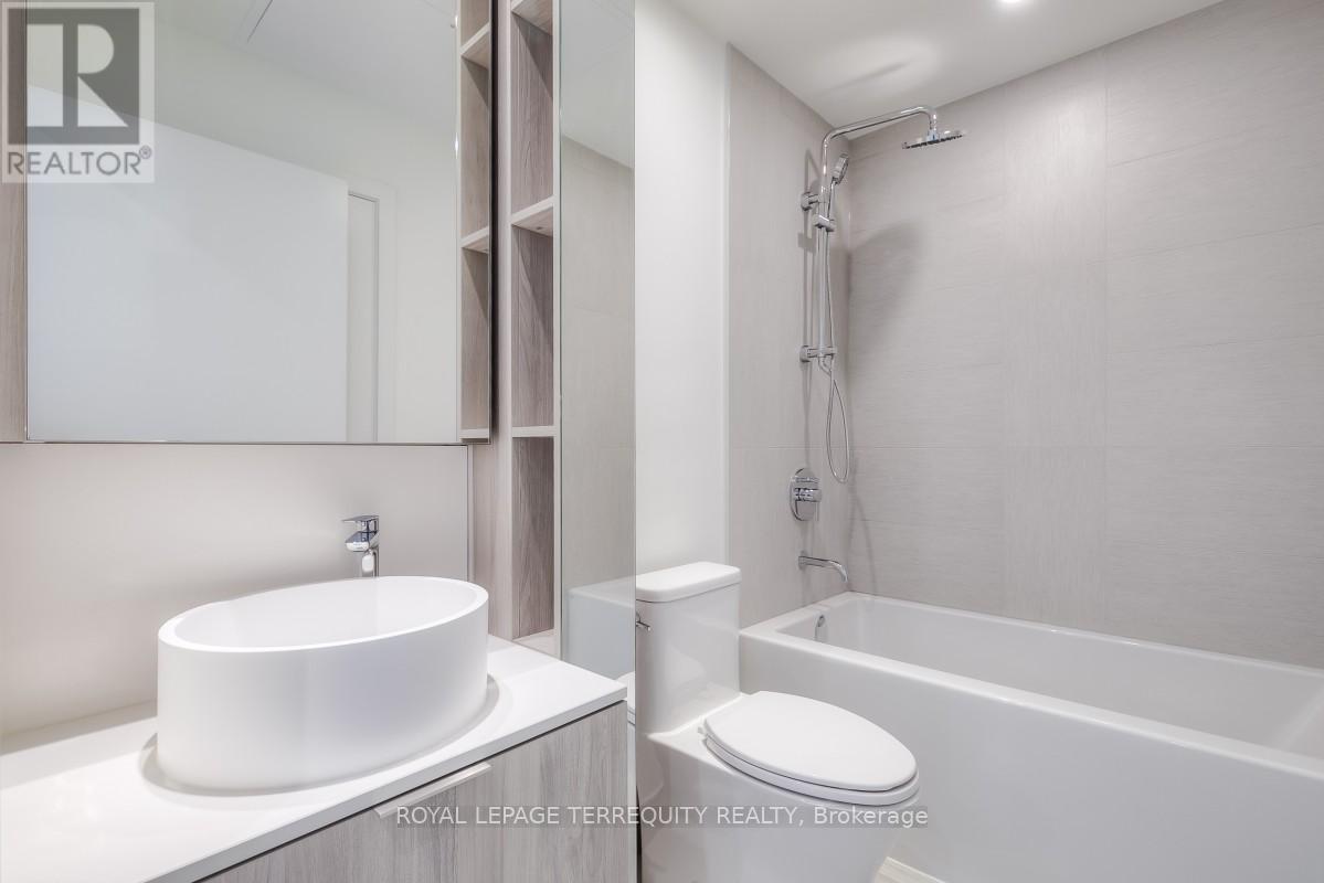 1211 - 28 Ann Street, Mississauga, Ontario L5G 0E1 - Photo 18 - W12604732