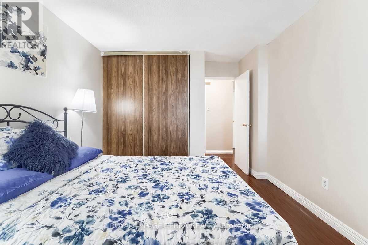 1207 - 4 Lisa Street, Brampton, Ontario L6T 4B6 - Photo 12 - W12604746