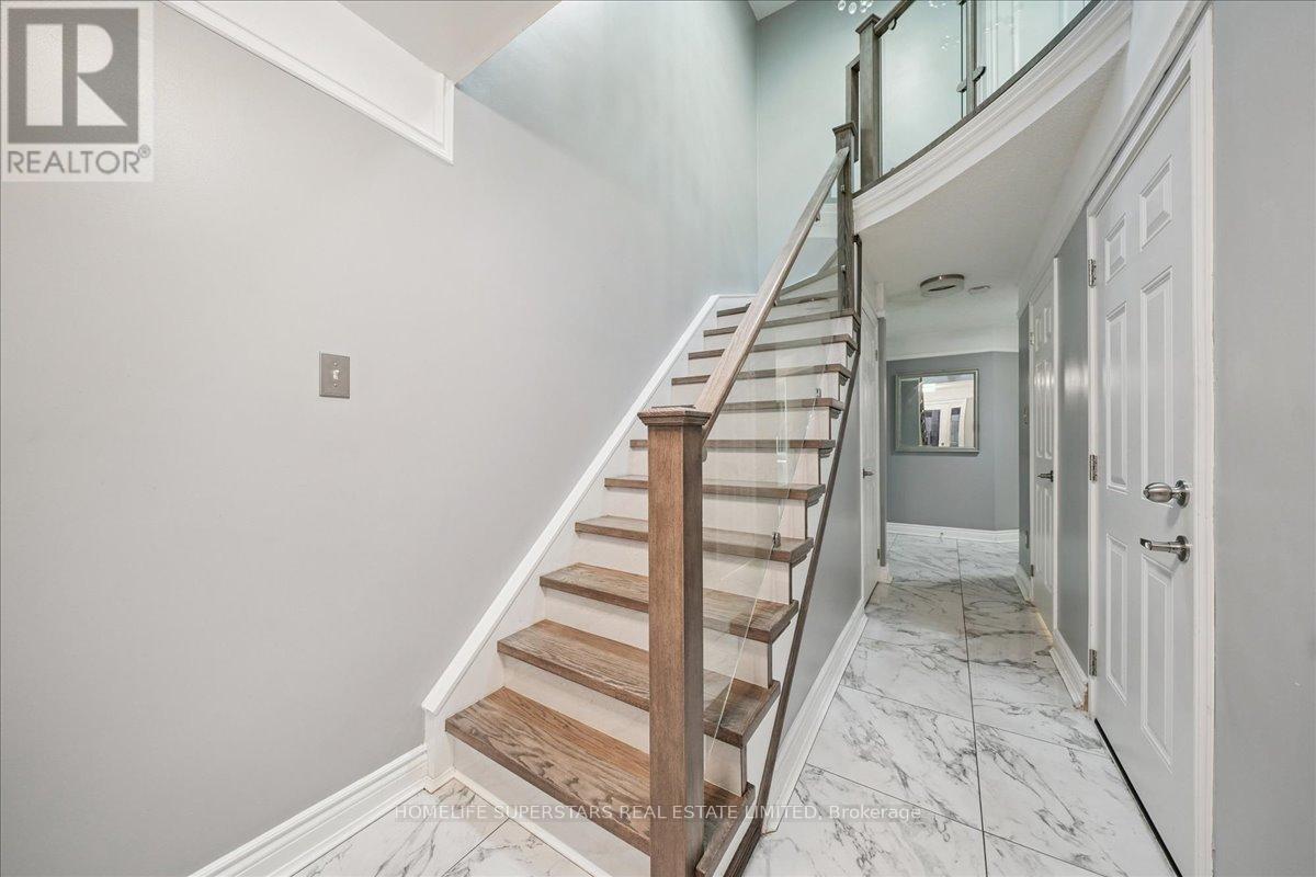 4806 Rosebush Road, Mississauga, Ontario  L5M 5N1 - Photo 14 - W12604750