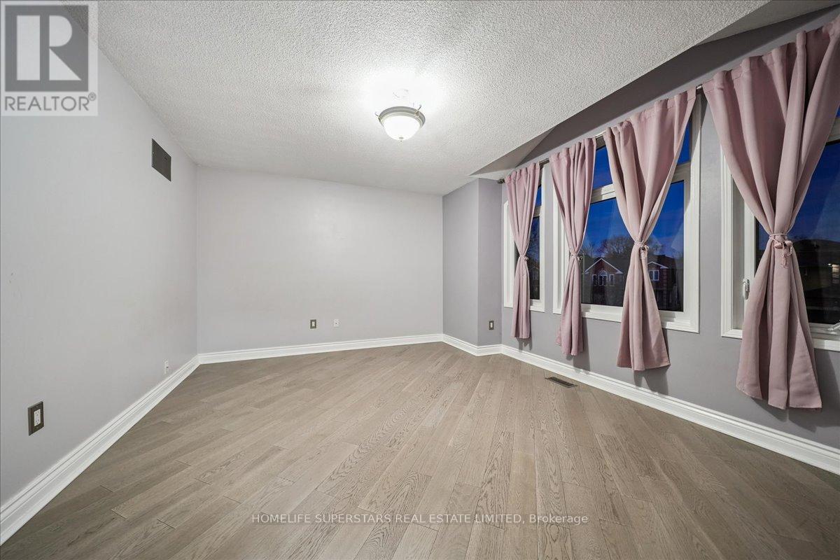 4806 Rosebush Road, Mississauga, Ontario  L5M 5N1 - Photo 18 - W12604750