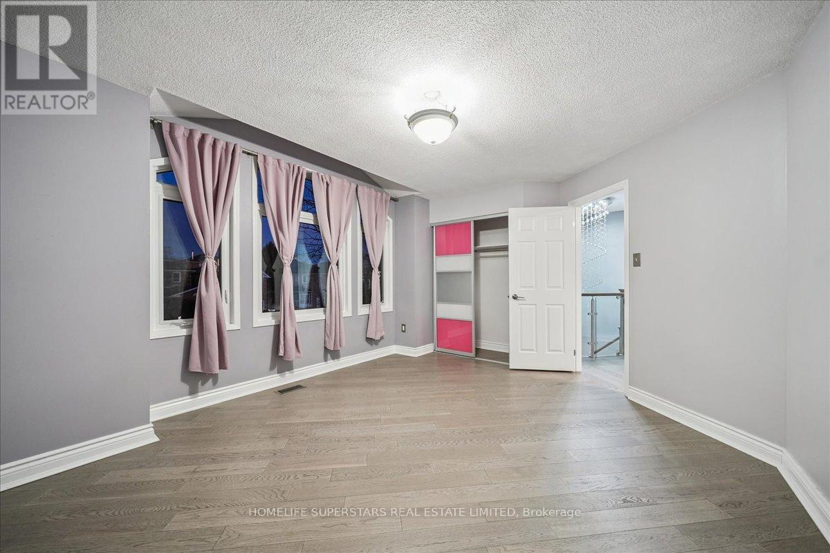 4806 Rosebush Road, Mississauga, Ontario  L5M 5N1 - Photo 19 - W12604750