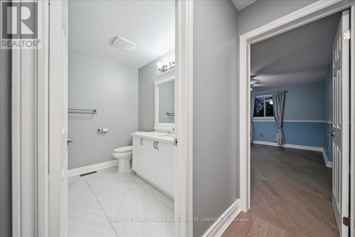 4806 Rosebush Road, Mississauga, Ontario  L5M 5N1 - Photo 22 - W12604750
