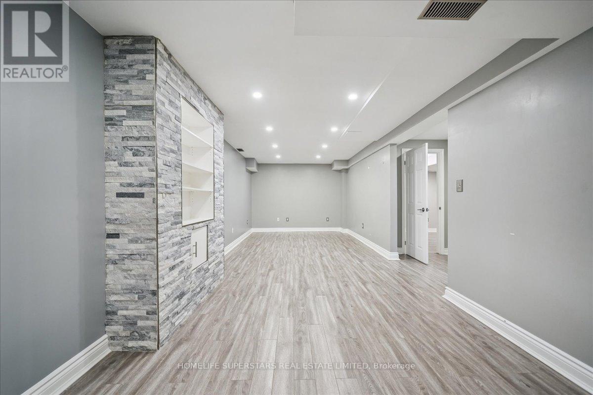 4806 Rosebush Road, Mississauga, Ontario  L5M 5N1 - Photo 29 - W12604750