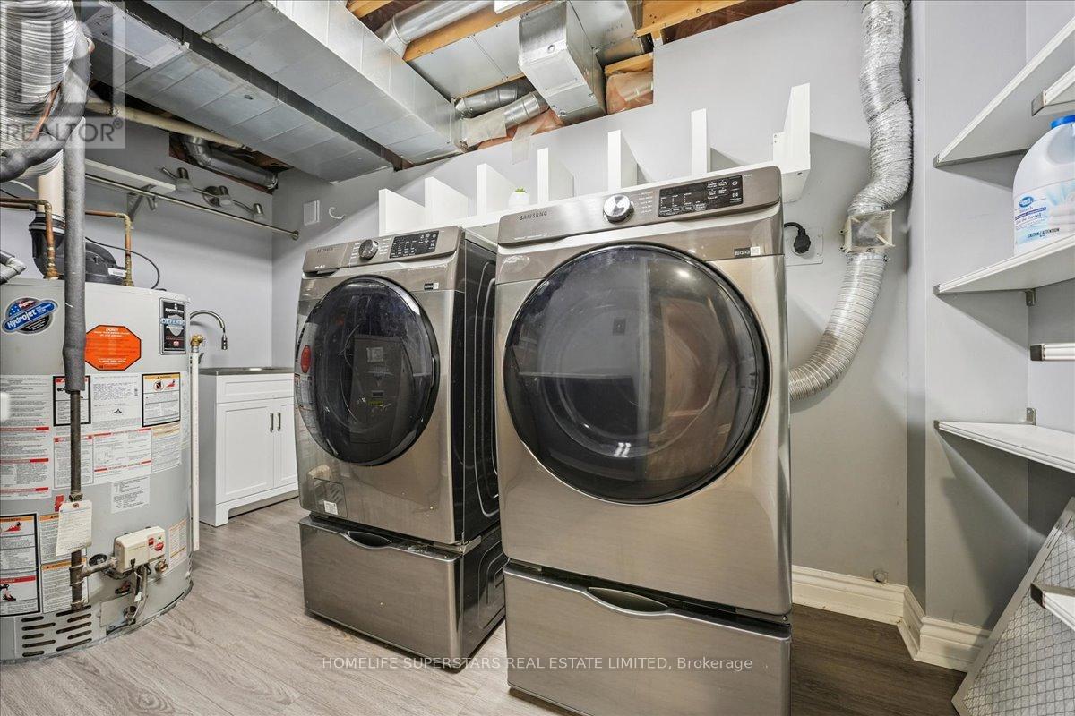 4806 Rosebush Road, Mississauga, Ontario  L5M 5N1 - Photo 32 - W12604750