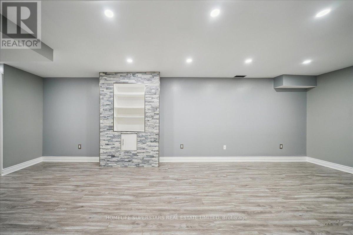 4806 Rosebush Road, Mississauga, Ontario  L5M 5N1 - Photo 35 - W12604750