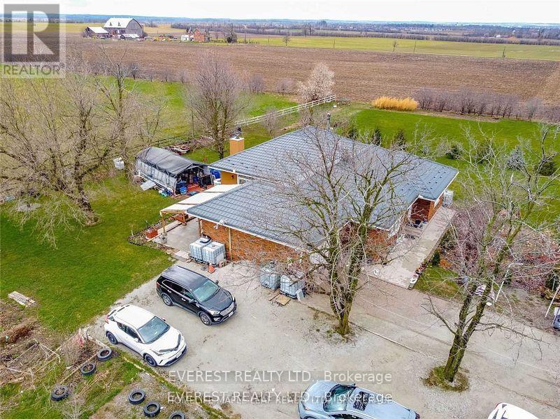 9386 Tenth Line N, Halton Hills, Ontario  L0P 1K0 - Photo 2 - W12604768