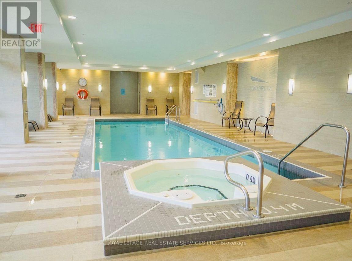 701 - 2470 Prince Michael Drive, Oakville, Ontario  L6H 0G9 - Photo 17 - W12604778