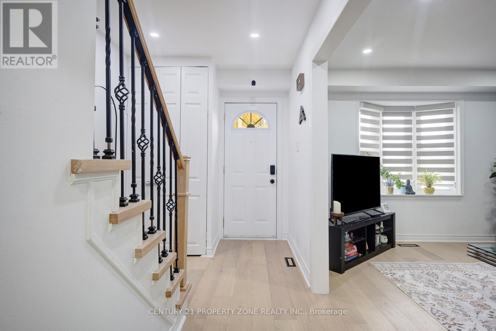 36 - 1020 Central Park Drive, Brampton, Ontario  L6S 3J5 - Photo 6 - W12604784