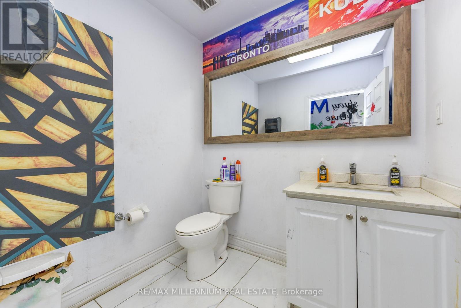 7 - 1780 Albion Road, Toronto, Ontario  M9V 1C1 - Photo 11 - W12604806