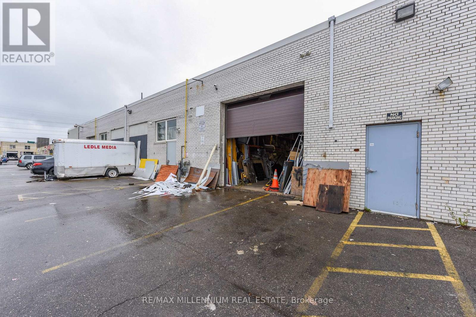 7 - 1780 Albion Road, Toronto, Ontario  M9V 1C1 - Photo 22 - W12604806