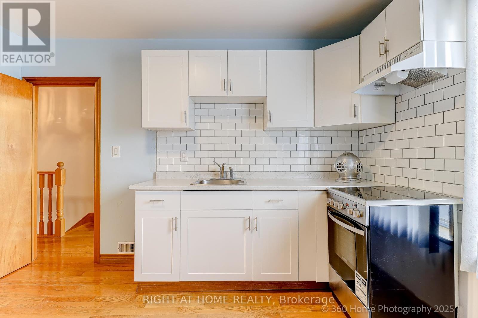 709 Dupont Street, Toronto, Ontario  M6G 1Z5 - Photo 12 - W12604820