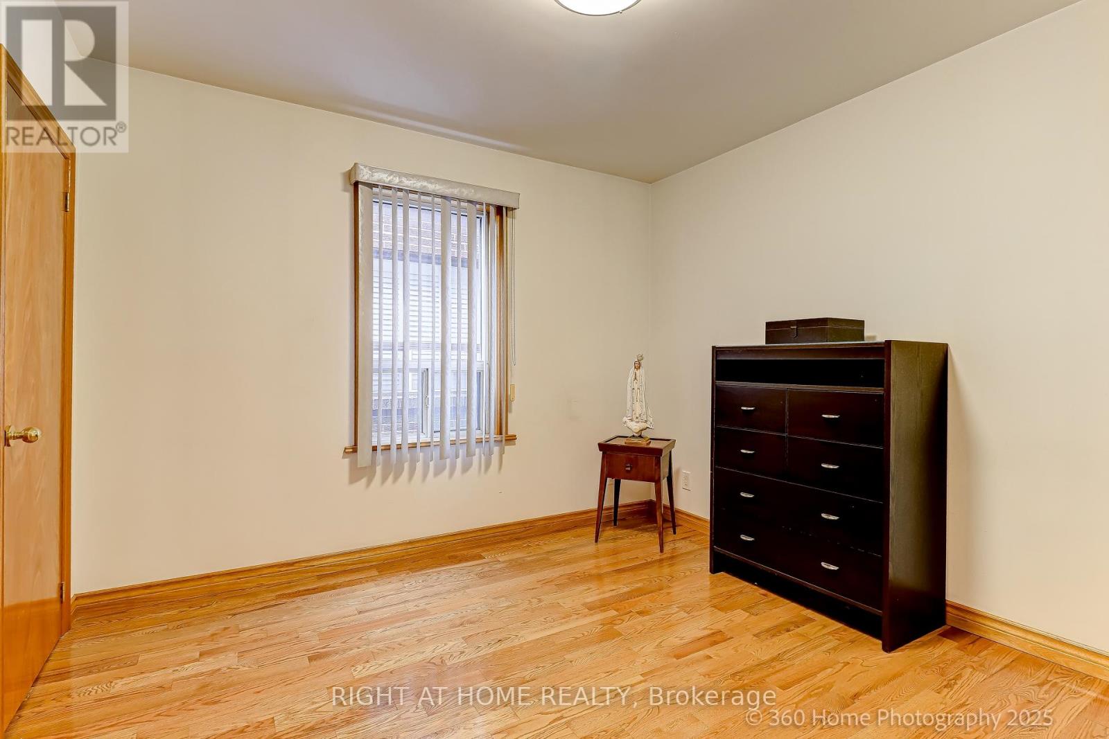 709 Dupont Street, Toronto, Ontario  M6G 1Z5 - Photo 13 - W12604820