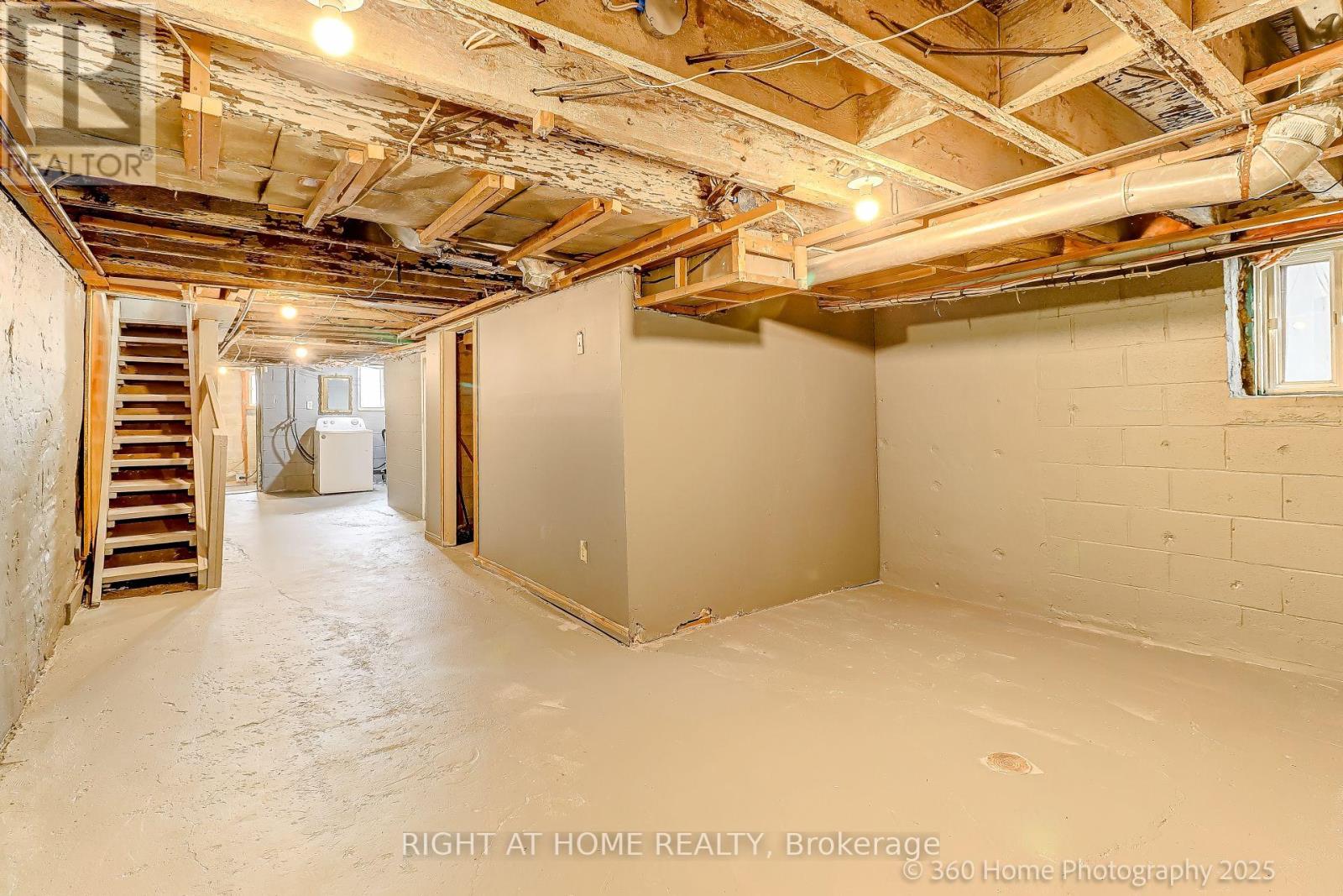 709 Dupont Street, Toronto, Ontario  M6G 1Z5 - Photo 15 - W12604820