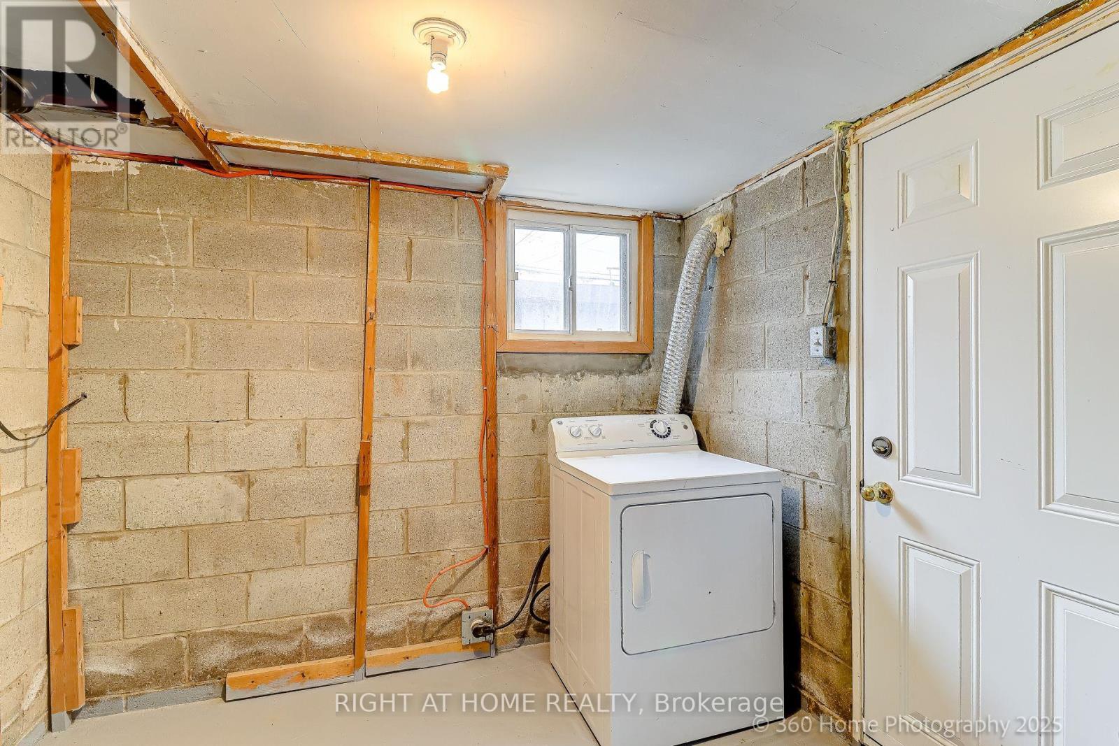 709 Dupont Street, Toronto, Ontario  M6G 1Z5 - Photo 18 - W12604820