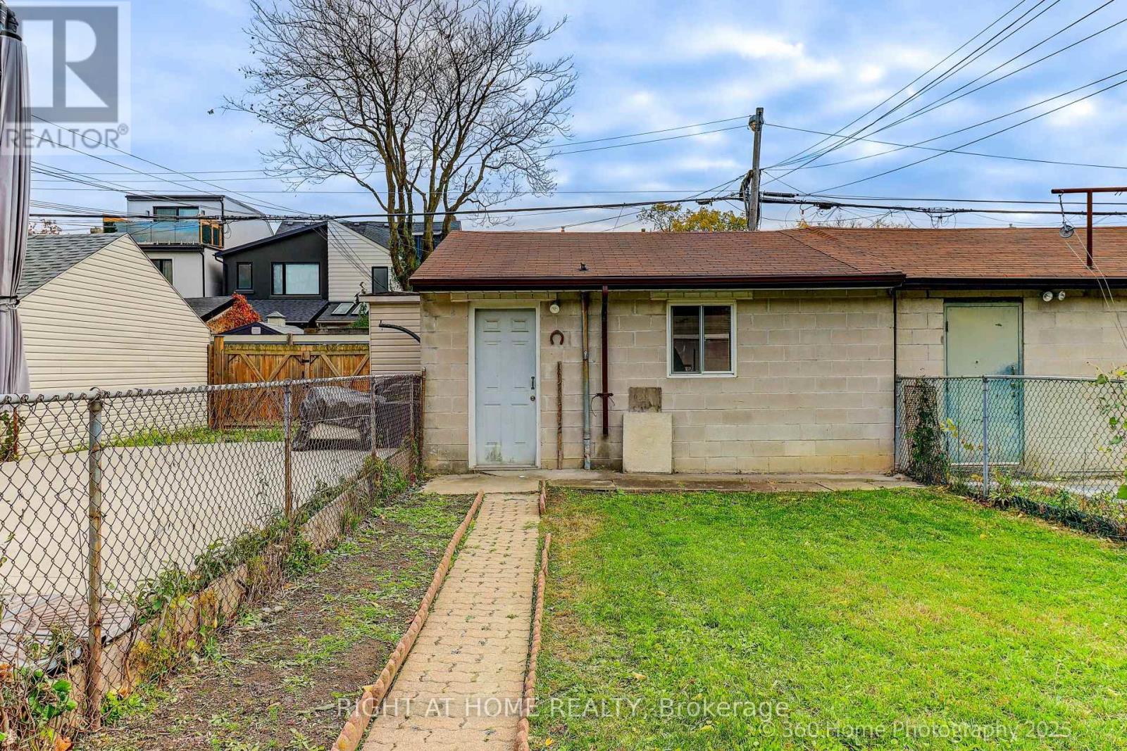 709 Dupont Street, Toronto, Ontario  M6G 1Z5 - Photo 20 - W12604820