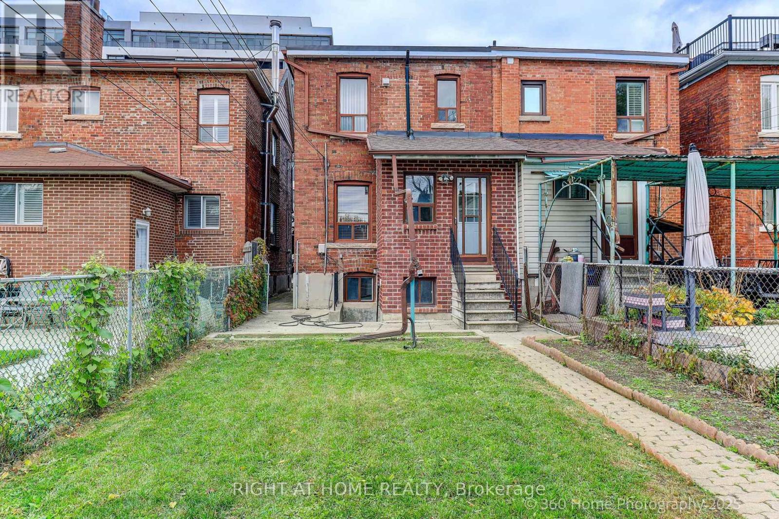 709 Dupont Street, Toronto, Ontario  M6G 1Z5 - Photo 21 - W12604820