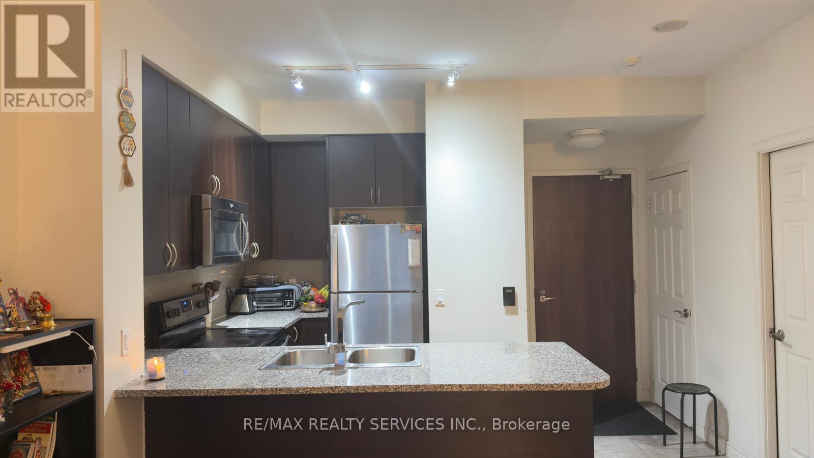 2108 - 339 Rathburn Road W, Mississauga, Ontario  L5B 0K6 - Photo 22 - W12604854