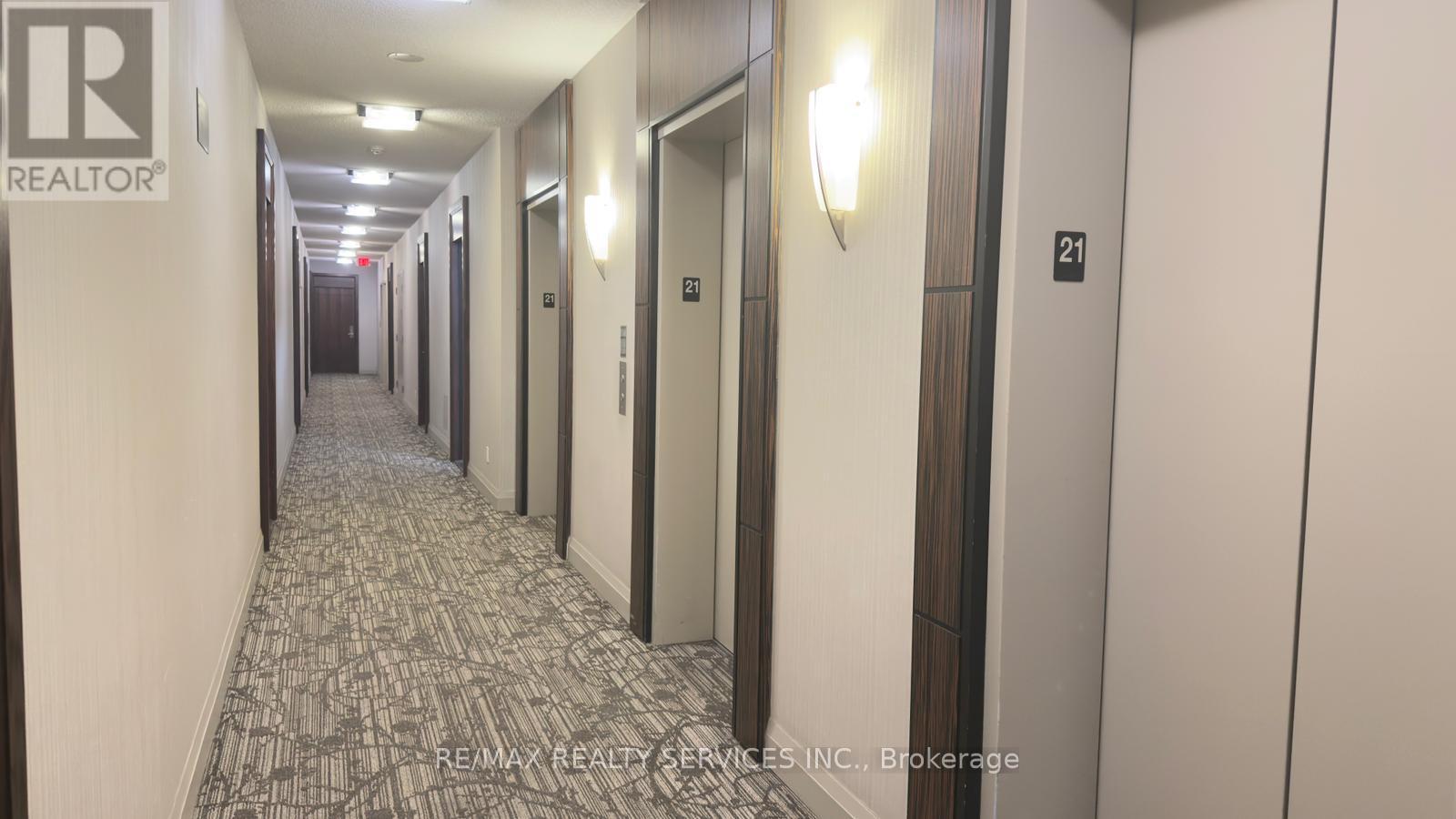 2108 - 339 Rathburn Road W, Mississauga, Ontario  L5B 0K6 - Photo 9 - W12604854