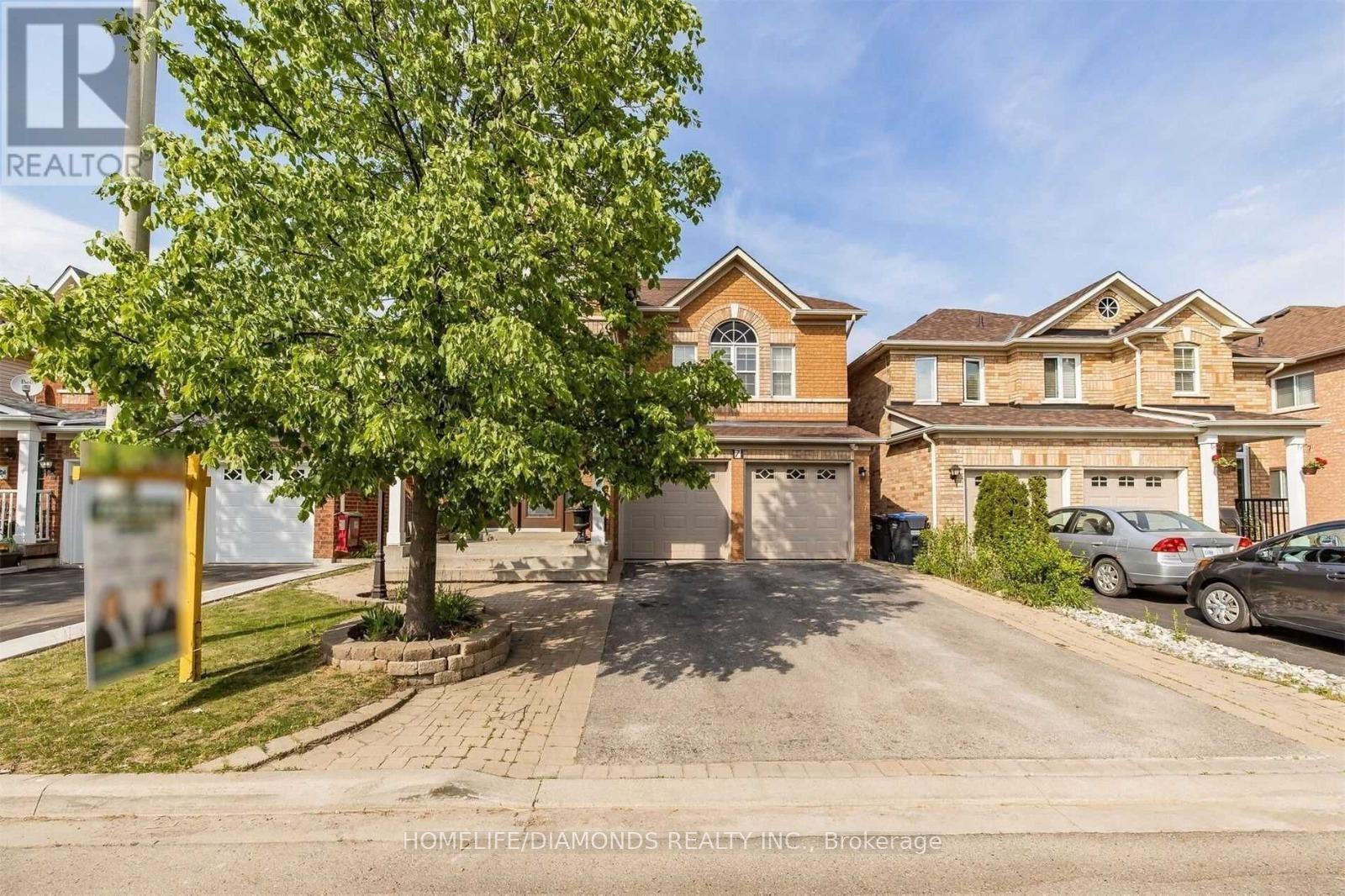 7 CLOVERCREST DRIVE, Brampton, Ontario