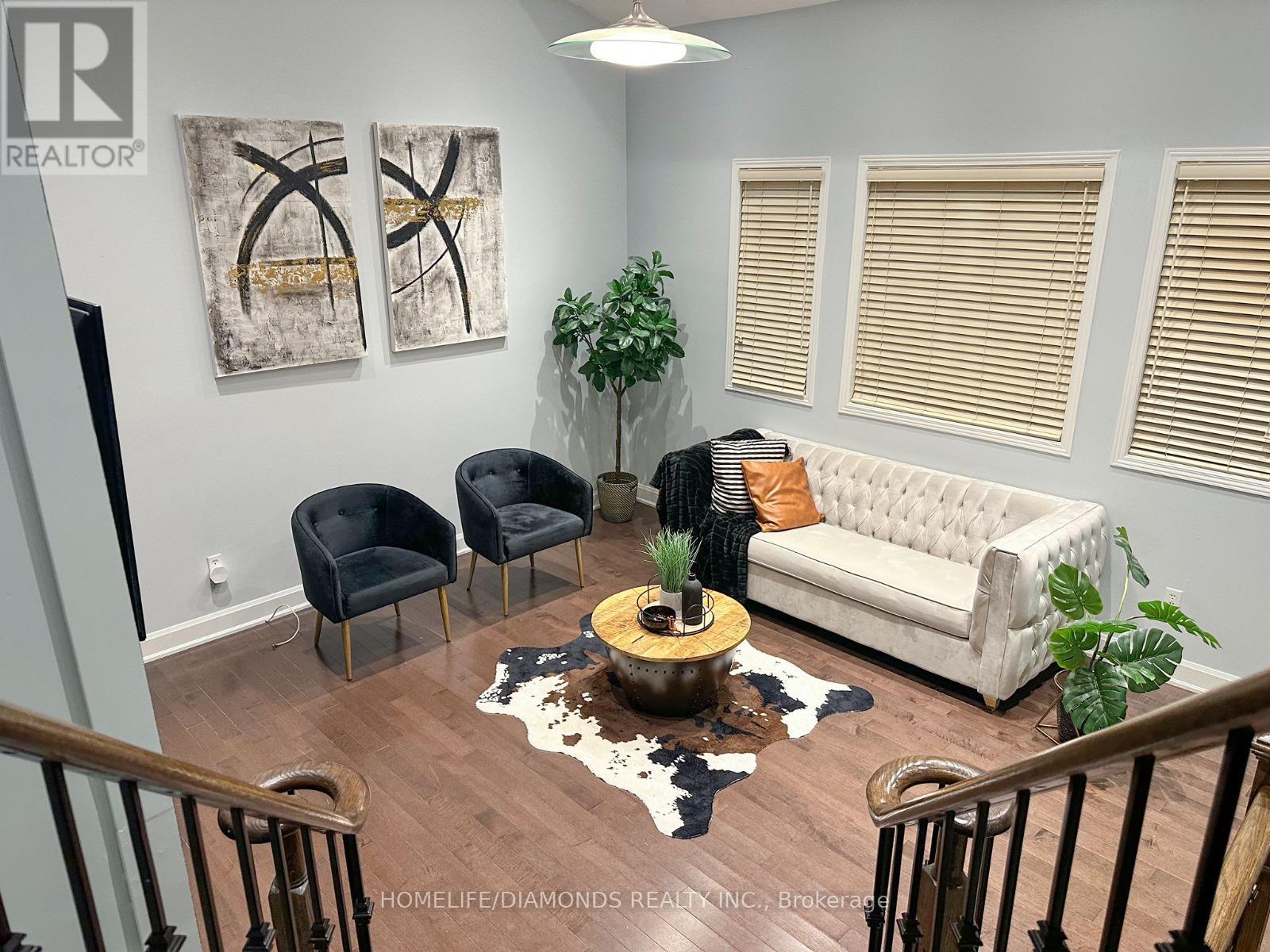 7 Clovercrest Drive, Brampton, Ontario  L7A 2N4 - Photo 15 - W12604868