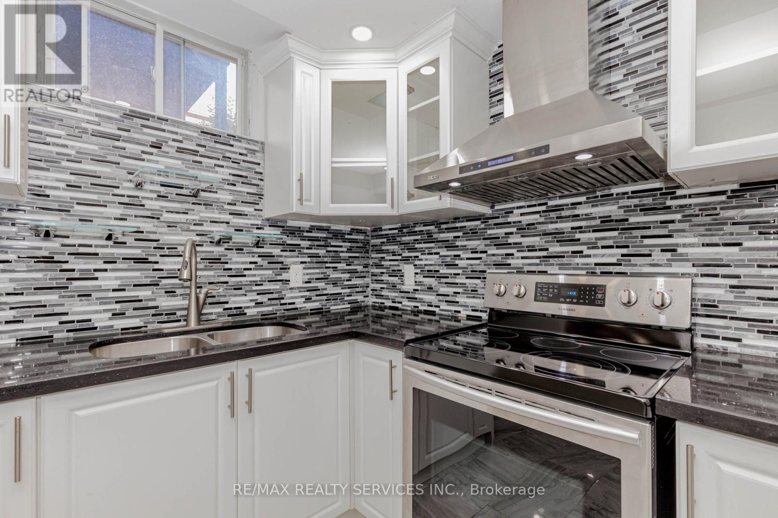 Basement - 50 Amboise Crescent, Brampton, Ontario L7A 3H2 - Photo 11 - W12604874