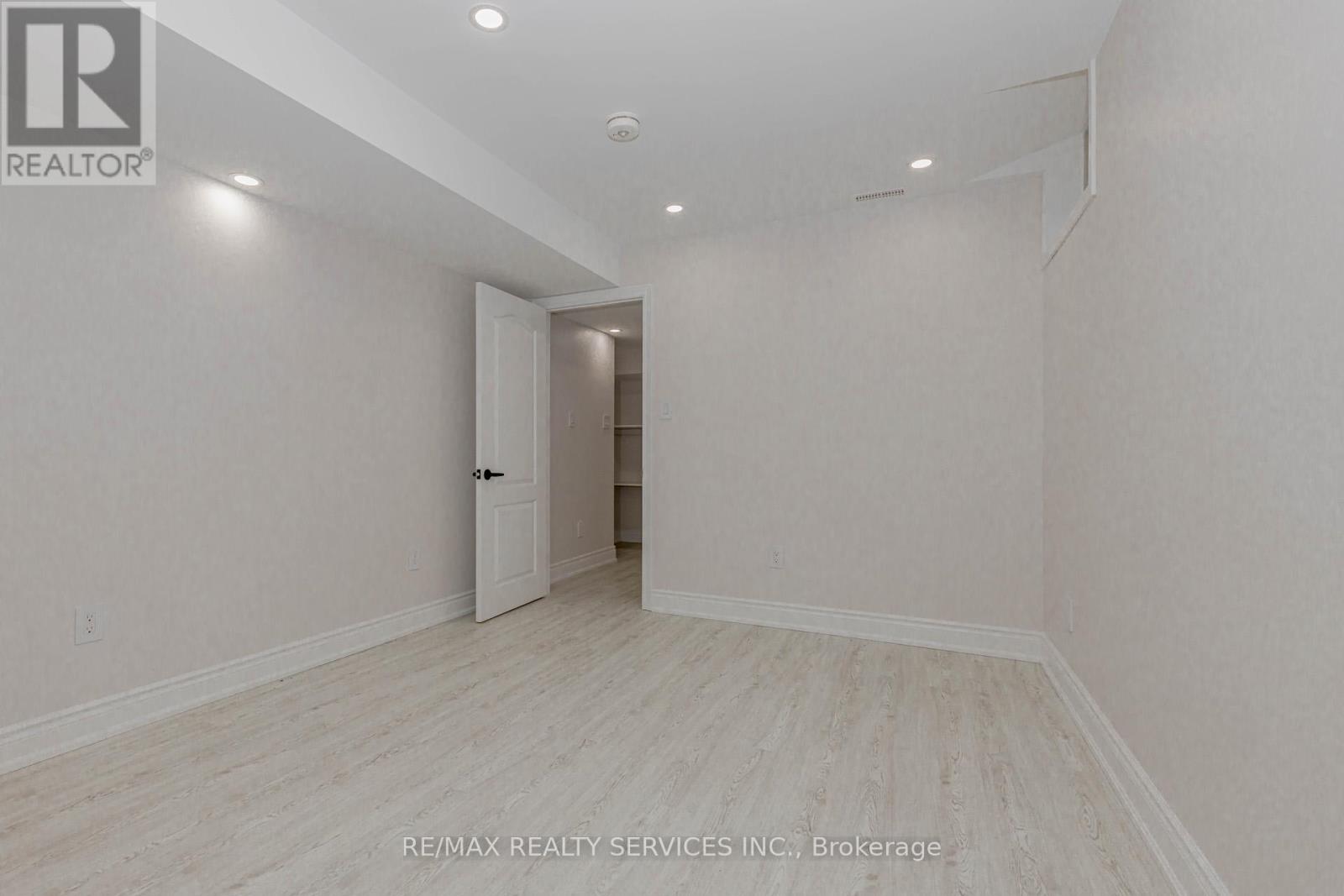 Basement - 50 Amboise Crescent, Brampton, Ontario L7A 3H2 - Photo 18 - W12604874