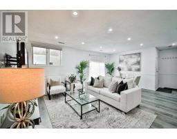 1036 - 75 WELDRICK ROAD E, Richmond Hill, Ontario