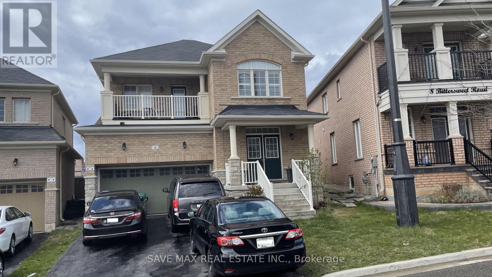 6 Bittersweet Road, Brampton, Ontario L6Y 0Z1 - Photo 3 - W12450907